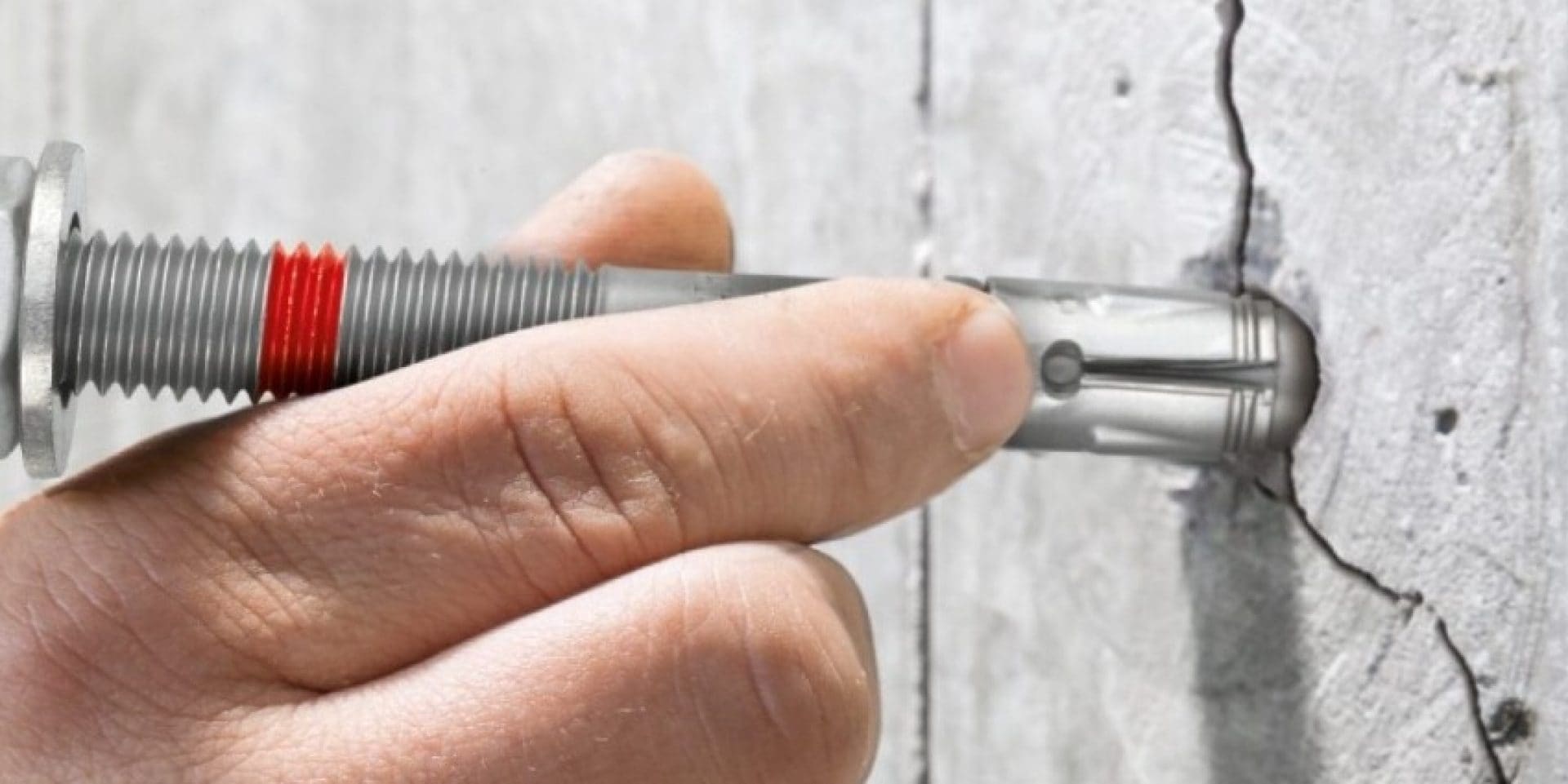 Hilti HST3 cracked concrete design