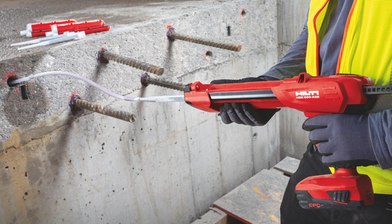HIT-HY 200-R V3- rebar installation with the HDE 500-A22 chemical anchor dispenser