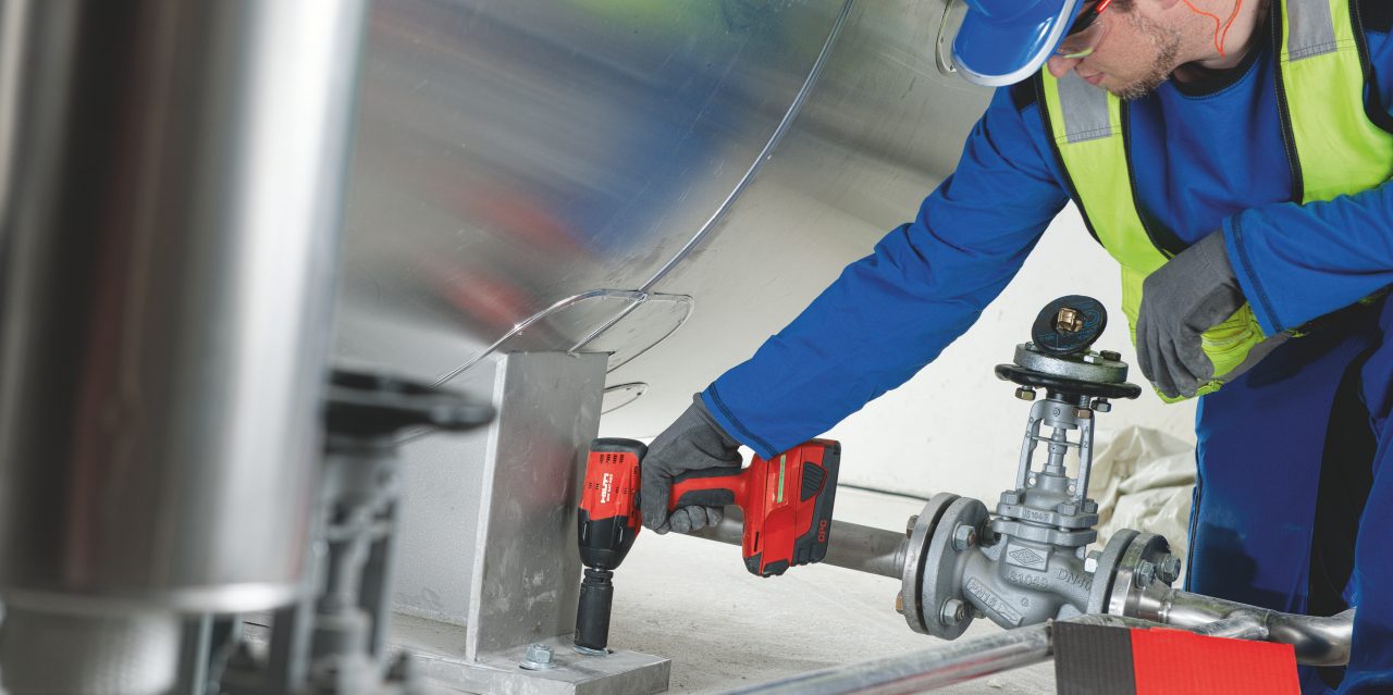 SIW 6AT-A22, SI-AT-A22, B22, SI-S, KB-TZ, HST3 SIW 6AT-A22, SI-AT-A22, B22, SI-S, KB-TZ stud anchor, HST3 stud anchor, cordless impact wrench, adaptive torque module, compact battery, long socket