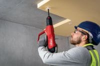 Máy bắn đinh vít cách nhiệt dẫn động bằng thuốc nổ DX 6-IE Máy bắn đinh, vít dẫn động bằng thuốc nổ hoàn toàn tự động, dùng để gắn lớp cách nhiệt vào bê tông, tường gạch và thép Các ứng dụng 2