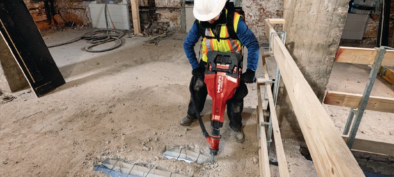 TE 2000-22 Cordless jackhammer Powerful and light battery-powered breaker for concrete and other demolition work (Nuron battery platform) Các ứng dụng 1
