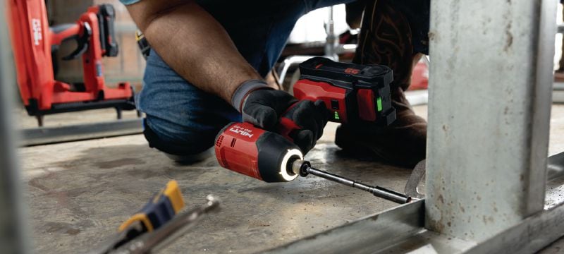 SID 6-22 Cordless impact driver Power-class cordless impact driver with high-speed brushless motor and precise handling to help you save time on high-volume fastening jobs (Nuron battery platform) Các ứng dụng 1
